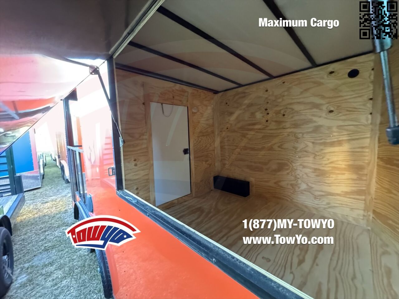2023 Maximum 8.5x14 Cargo enclosed cargo trailer in orange, photo 2
