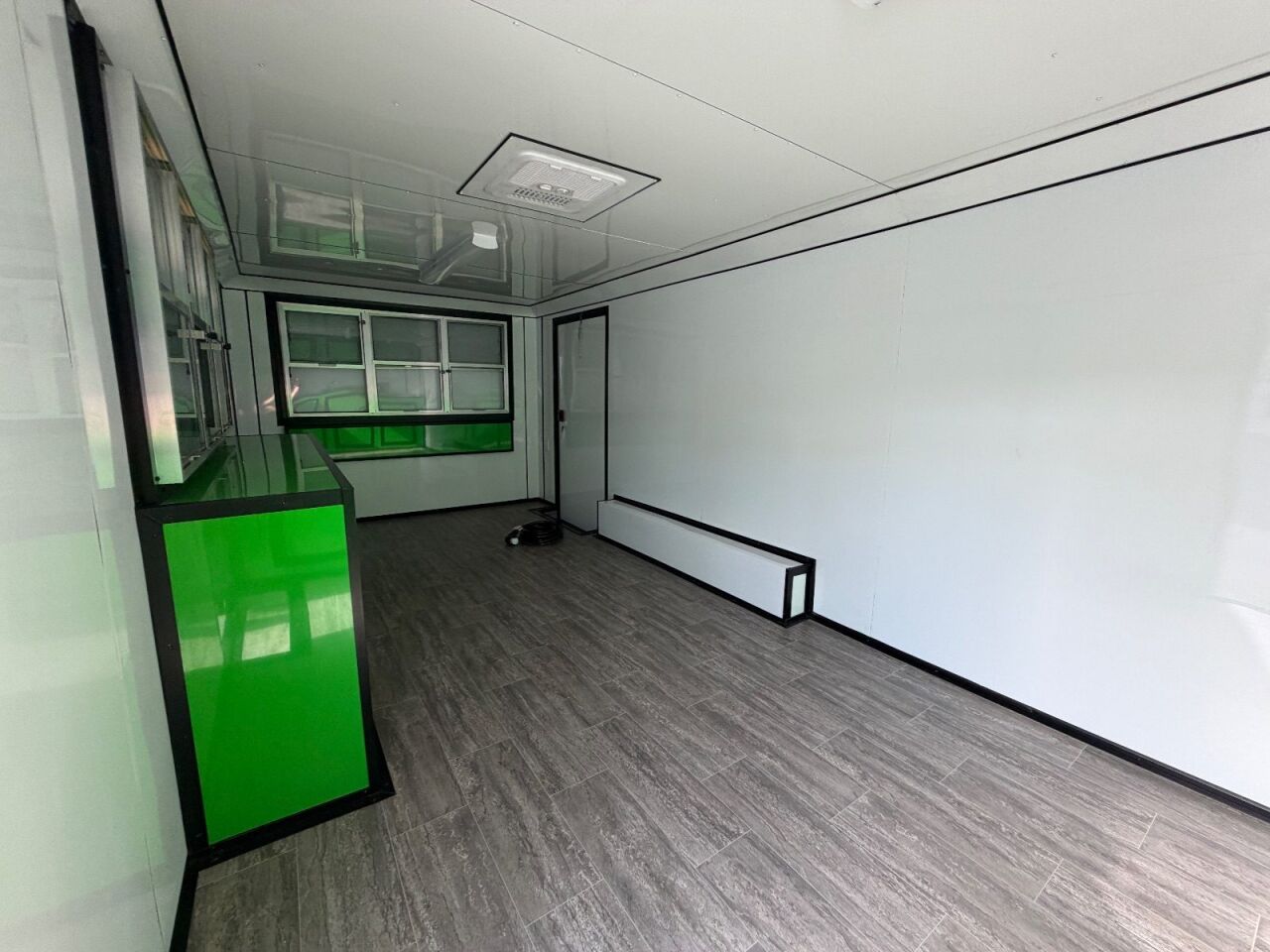 2023 Maximum 8.5x20 Cargo concession / food trailer in green, photo 13